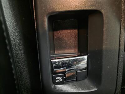 2017 Jeep Compass Latitude   - Photo 11 - Mandan, ND 58554