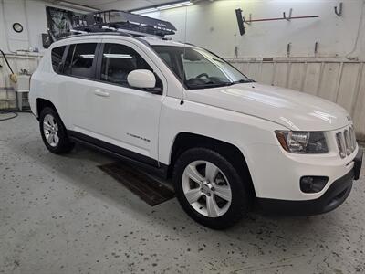 2017 Jeep Compass Latitude   - Photo 2 - Mandan, ND 58554