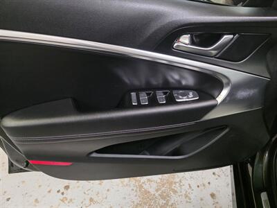 2025 Genesis G70 2.5T Standard   - Photo 13 - Mandan, ND 58554