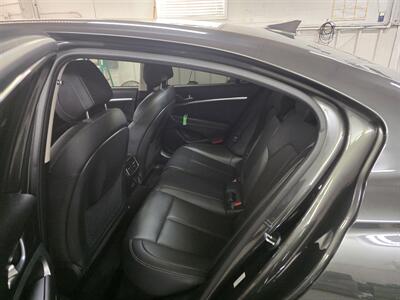 2025 Genesis G70 2.5T Standard   - Photo 11 - Mandan, ND 58554