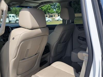 2015 GMC Yukon Denali   - Photo 8 - Bismarck, ND 58504