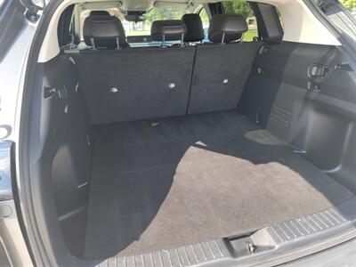 2025 Mazda CX-50 2.5 S Preferred   - Photo 16 - Bismarck, ND 58504
