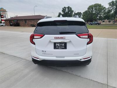 2023 GMC Terrain SLT   - Photo 6 - Bismarck, ND 58504