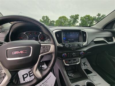 2023 GMC Terrain SLT   - Photo 9 - Bismarck, ND 58504