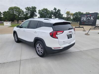 2023 GMC Terrain SLT   - Photo 4 - Bismarck, ND 58504