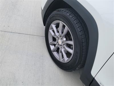 2023 GMC Terrain SLT   - Photo 14 - Bismarck, ND 58504