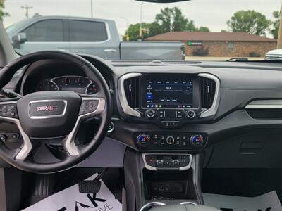 2023 GMC Terrain SLT   - Photo 10 - Bismarck, ND 58504