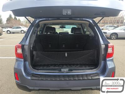 2015 Subaru Outback 3.6R Limited   - Photo 24 - Hayward, CA 94541