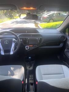 2016 Toyota Prius c One   - Photo 8 - Van Nuys, CA 91402