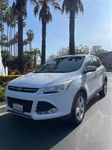 2014 Ford Escape SE   - Photo 3 - Van Nuys, CA 91402