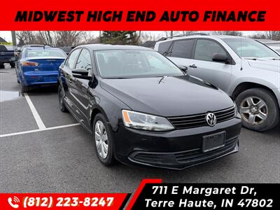 2014 Volkswagen Jetta SE   - Photo 1 - Terre Haute, IN 47802
