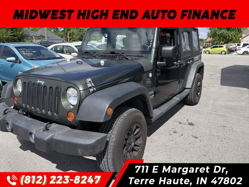 2010 Jeep Wrangler Unlimited Sport   - Photo 1 - Terre Haute, IN 47802
