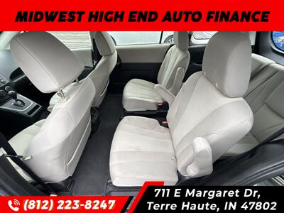 2013 Mazda Mazda5 Sport   - Photo 6 - Terre Haute, IN 47802