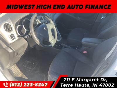 2009 Pontiac Vibe 2.4L   - Photo 5 - Terre Haute, IN 47802