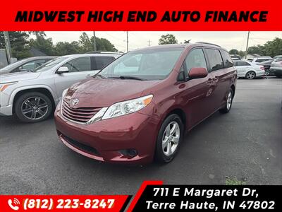 2015 Toyota Sienna LE 8-Passenger - Photo 4 - Terre Haute, IN 47802