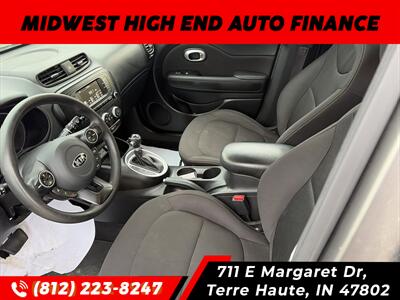 2017 Kia Soul   - Photo 6 - Terre Haute, IN 47802