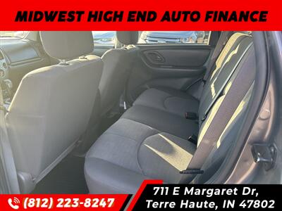 2006 Mazda Tribute i - Photo 6 - Terre Haute, IN 47802