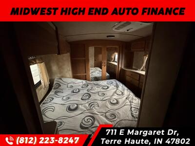 2015 CROSSROADS SUNSET TRAIL SF33 RL   - Photo 13 - Terre Haute, IN 47802