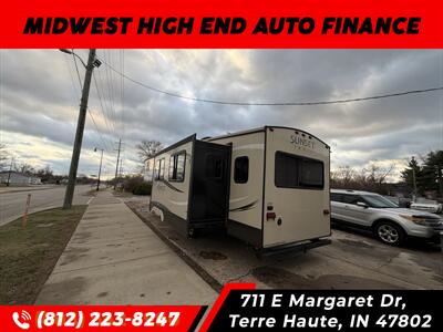 2015 CROSSROADS SUNSET TRAIL SF33 RL   - Photo 4 - Terre Haute, IN 47802