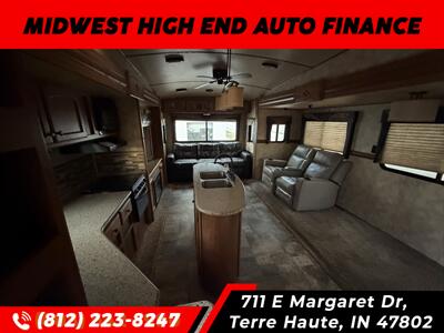 2015 CROSSROADS SUNSET TRAIL SF33 RL   - Photo 8 - Terre Haute, IN 47802