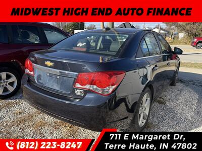2015 Chevrolet Cruze 2LT Auto - Photo 2 - Terre Haute, IN 47802
