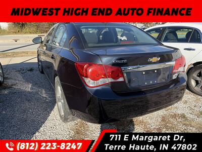 2015 Chevrolet Cruze 2LT Auto - Photo 3 - Terre Haute, IN 47802