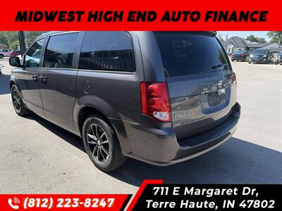 2018 Dodge Grand Caravan SXT - Photo 3 - Terre Haute, IN 47802