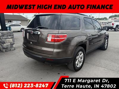 2009 Saturn Outlook XR   - Photo 2 - Terre Haute, IN 47802