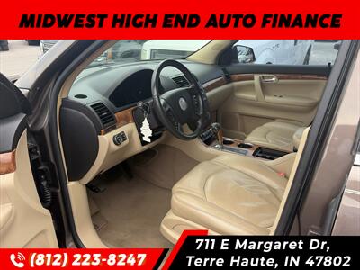 2009 Saturn Outlook XR   - Photo 5 - Terre Haute, IN 47802