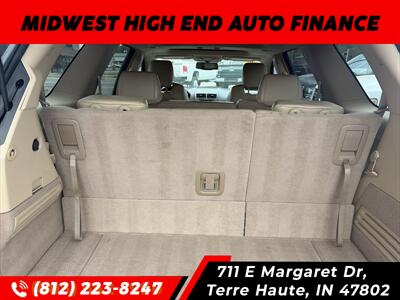 2009 Saturn Outlook XR   - Photo 7 - Terre Haute, IN 47802