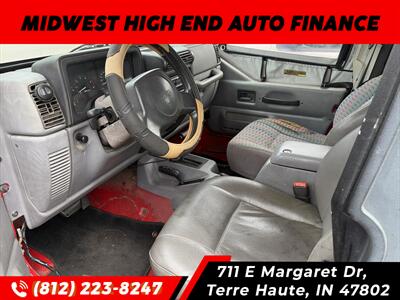 1997 Jeep Wrangler Sport 2dr Sport   - Photo 5 - Terre Haute, IN 47802