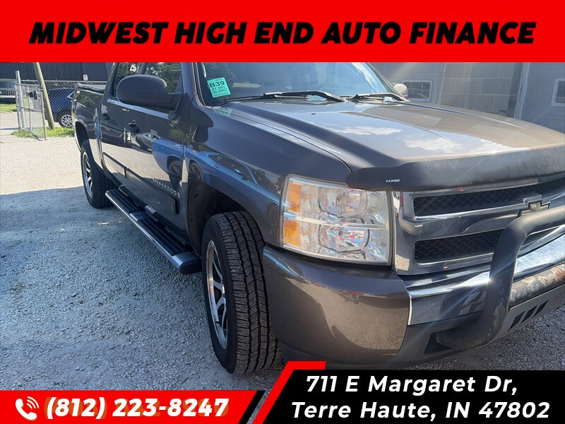 2007 Chevrolet Silverado 1500 Work Truck Work Truck 4dr Crew Cab   - Photo 1 - Terre Haute, IN 47802