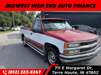 1996 Chevrolet C2500 Cheyenne   - Photo 1 - Terre Haute, IN 47802