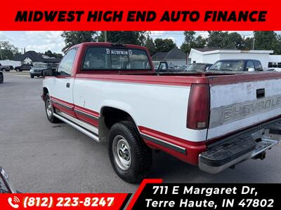 1996 Chevrolet C2500 Cheyenne   - Photo 3 - Terre Haute, IN 47802