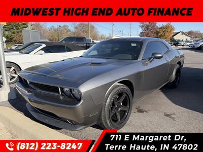 2012 Dodge Challenger SXT   - Photo 5 - Terre Haute, IN 47802