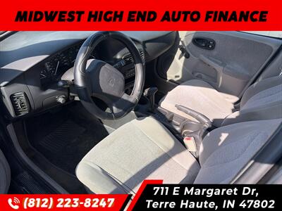 2002 Saturn SL2   - Photo 5 - Terre Haute, IN 47802