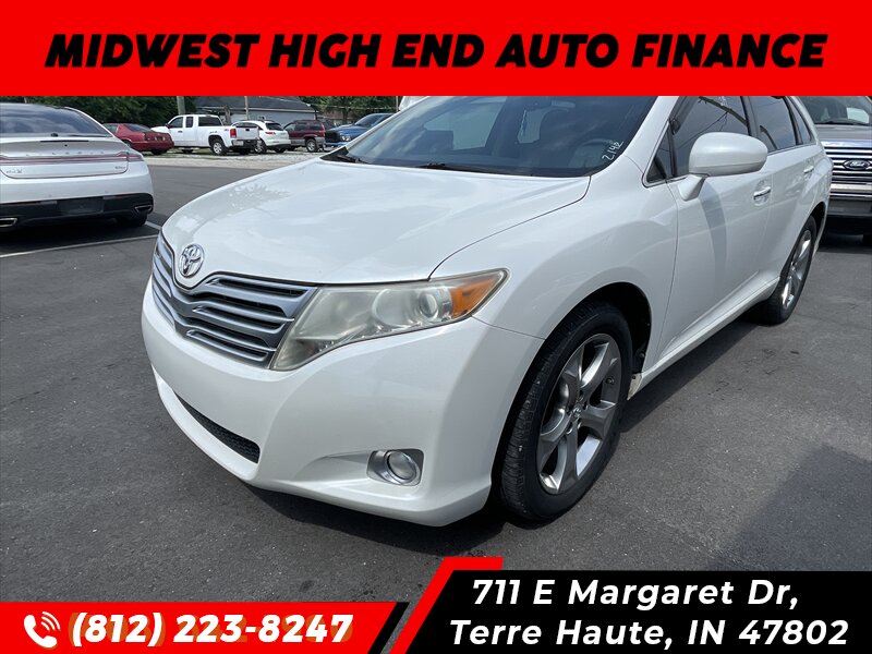 2010 Toyota Venza AWD V6 - Photo 1 - Terre Haute, IN 47802