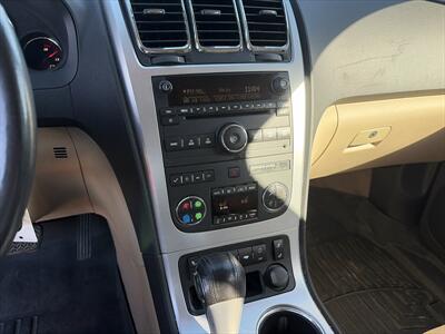 2011 GMC Acadia SLT-1   - Photo 12 - Terre Haute, IN 47802