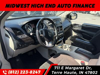 2013 Dodge Grand Caravan SXT - Photo 5 - Terre Haute, IN 47802