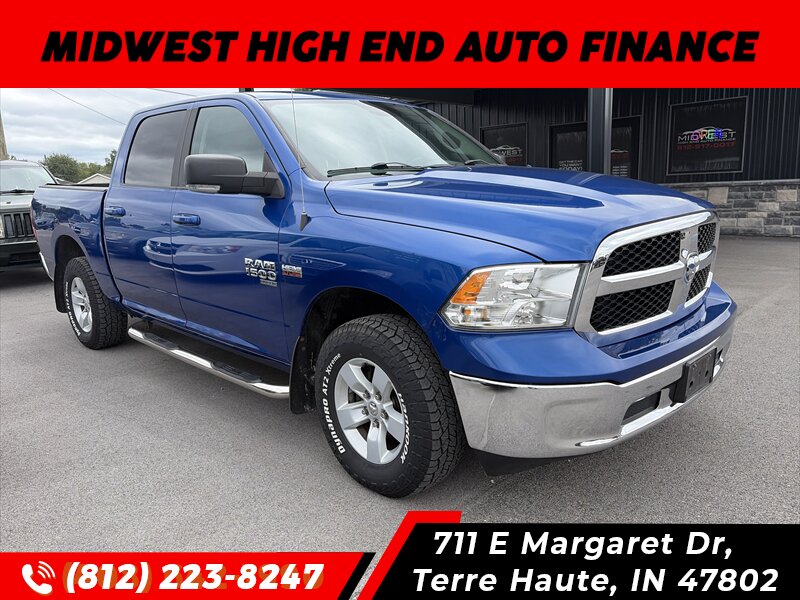 2019 RAM 1500 Classic SLT   - Photo 1 - Terre Haute, IN 47802