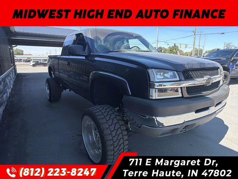 2003 Chevrolet Silverado 2500 4dr Extended Cab   - Photo 1 - Terre Haute, IN 47802