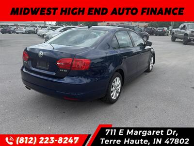 2012 Volkswagen Jetta SE - Photo 2 - Terre Haute, IN 47802