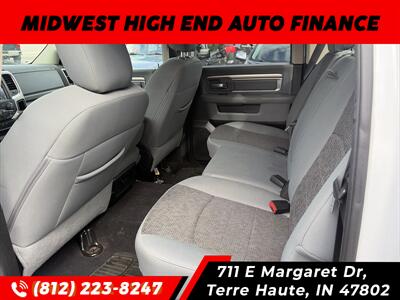 2019 RAM 1500 Classic SLT   - Photo 8 - Terre Haute, IN 47802