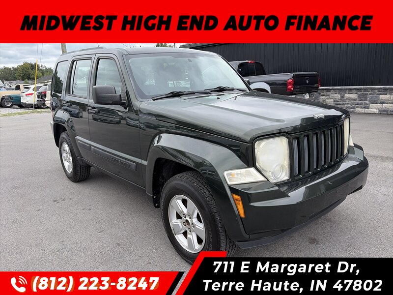 2012 Jeep Liberty Sport   - Photo 1 - Terre Haute, IN 47802