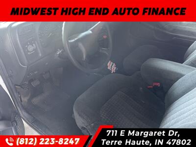 2000 Chevrolet S-10 - Photo 5 - Terre Haute, IN 47802