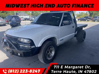 2000 Chevrolet S-10 - Photo 4 - Terre Haute, IN 47802