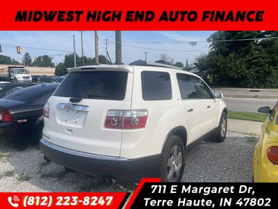2011 GMC Acadia SLT-2   - Photo 2 - Terre Haute, IN 47802