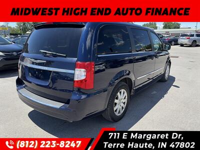 2012 Chrysler Town & Country Touring - Photo 2 - Terre Haute, IN 47802