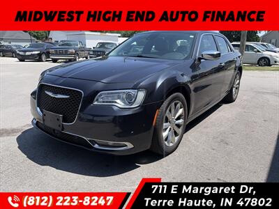2018 Chrysler 300 Limited   - Photo 1 - Terre Haute, IN 47802