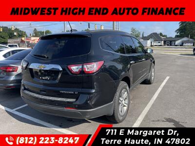 2016 Chevrolet Traverse LT   - Photo 2 - Terre Haute, IN 47802